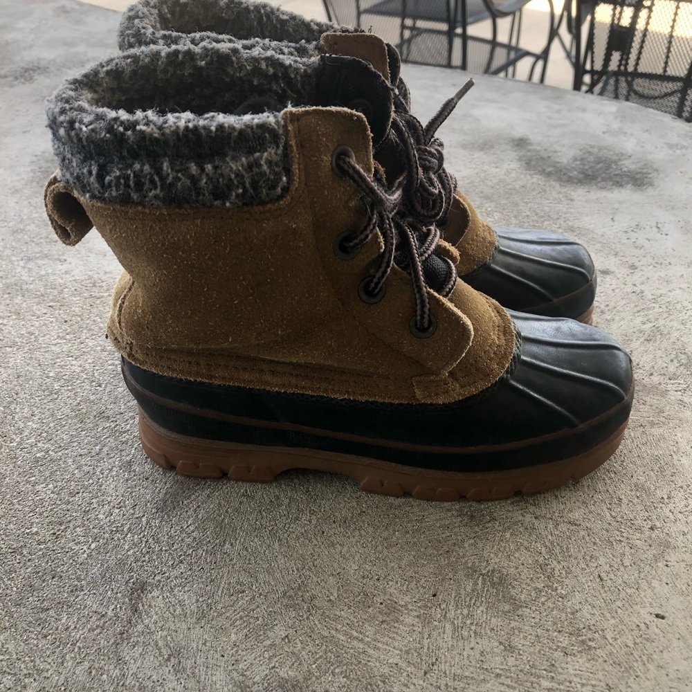 Winter boots